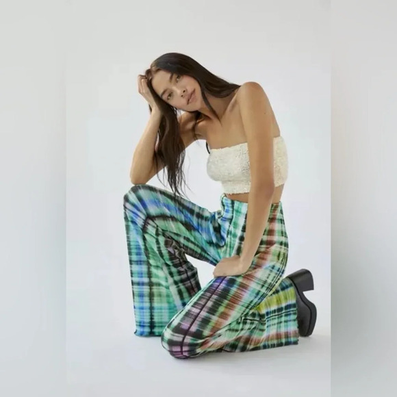 Urban Outfitters UO Margot Printed Wide-Leg Pant Green Blue Tie Dye Size S NWT - Picture 3 of 16